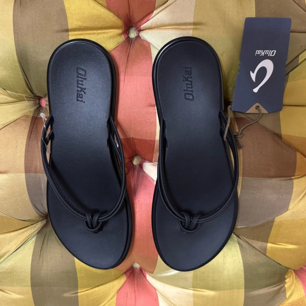 Olukai AKA-W sandals New with Tags attached $70 - Picture 12 of 14